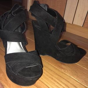 Never worn strappy black Guess wedges